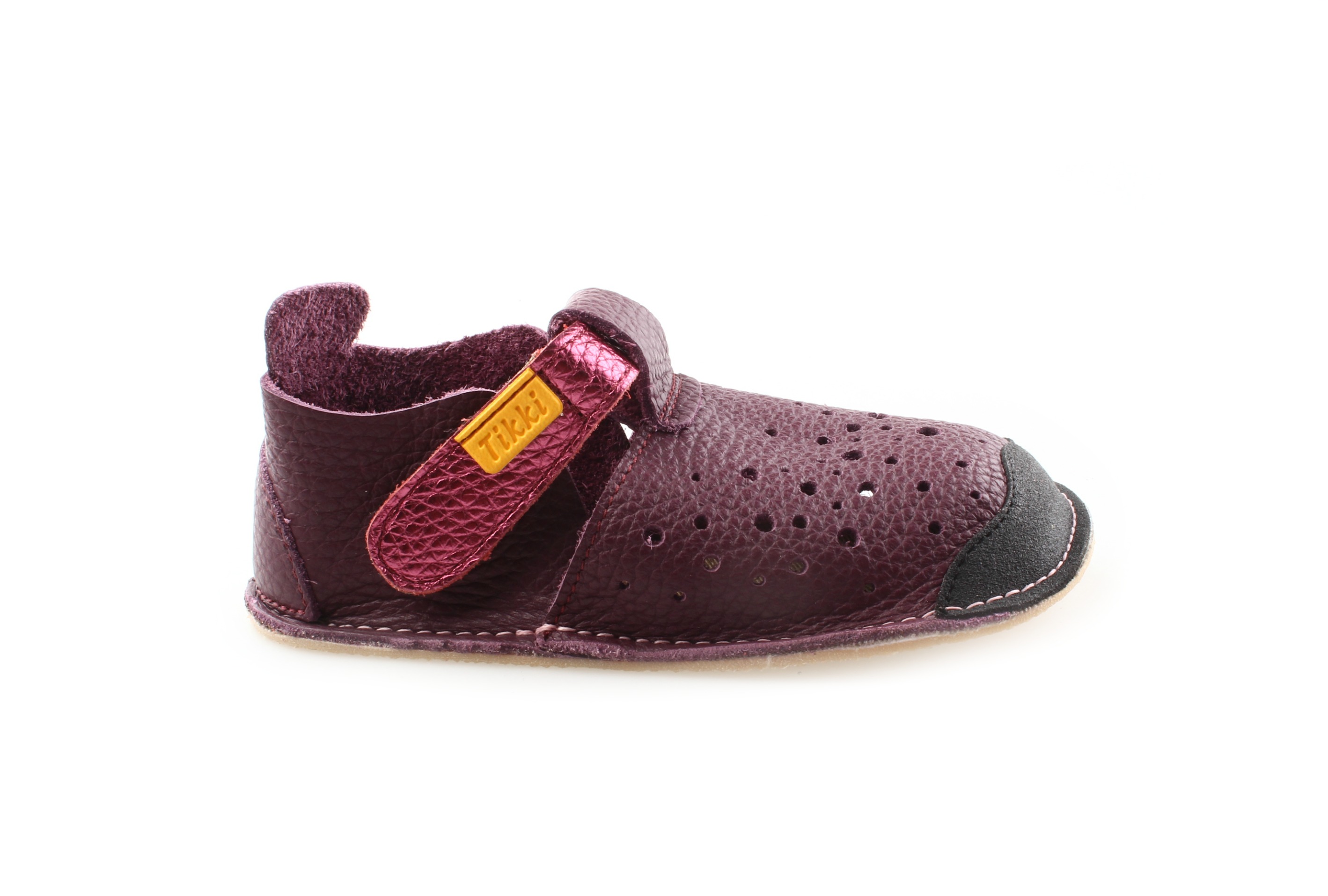 Tikki Shoes sandály/bačkory Tikki Nido Berry Perforation Velikost boty (EU): 29, Vnitřní délka boty: 190, Vnitřní šířka boty: 76